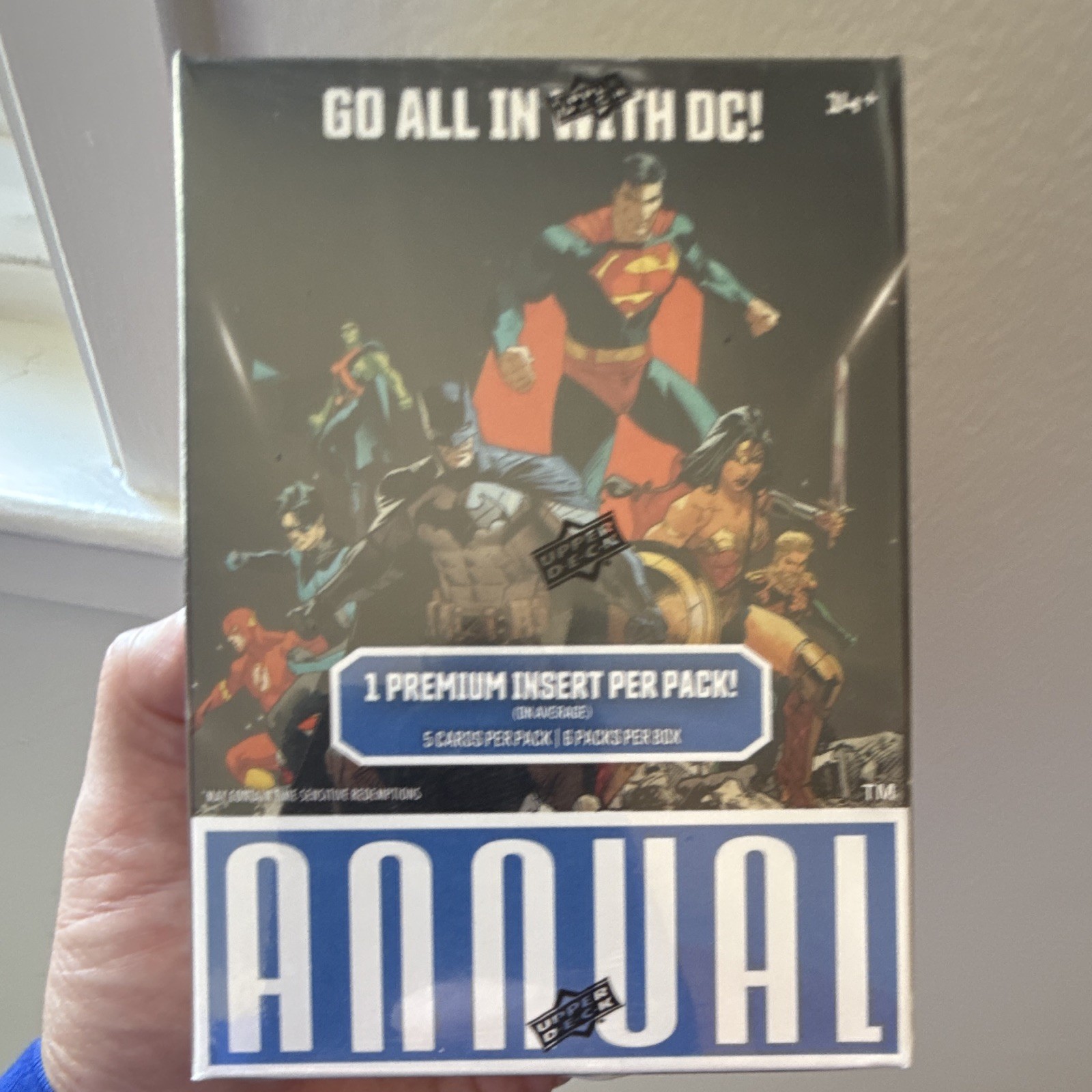 Upper Deck DC Annual Sealed booster box 
