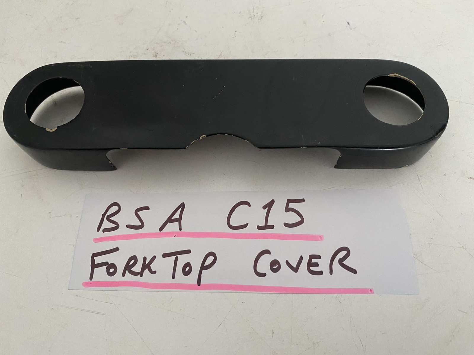 BSA C15 FORK TOP COVER USED BSA C15 FORK TOP COVER USED