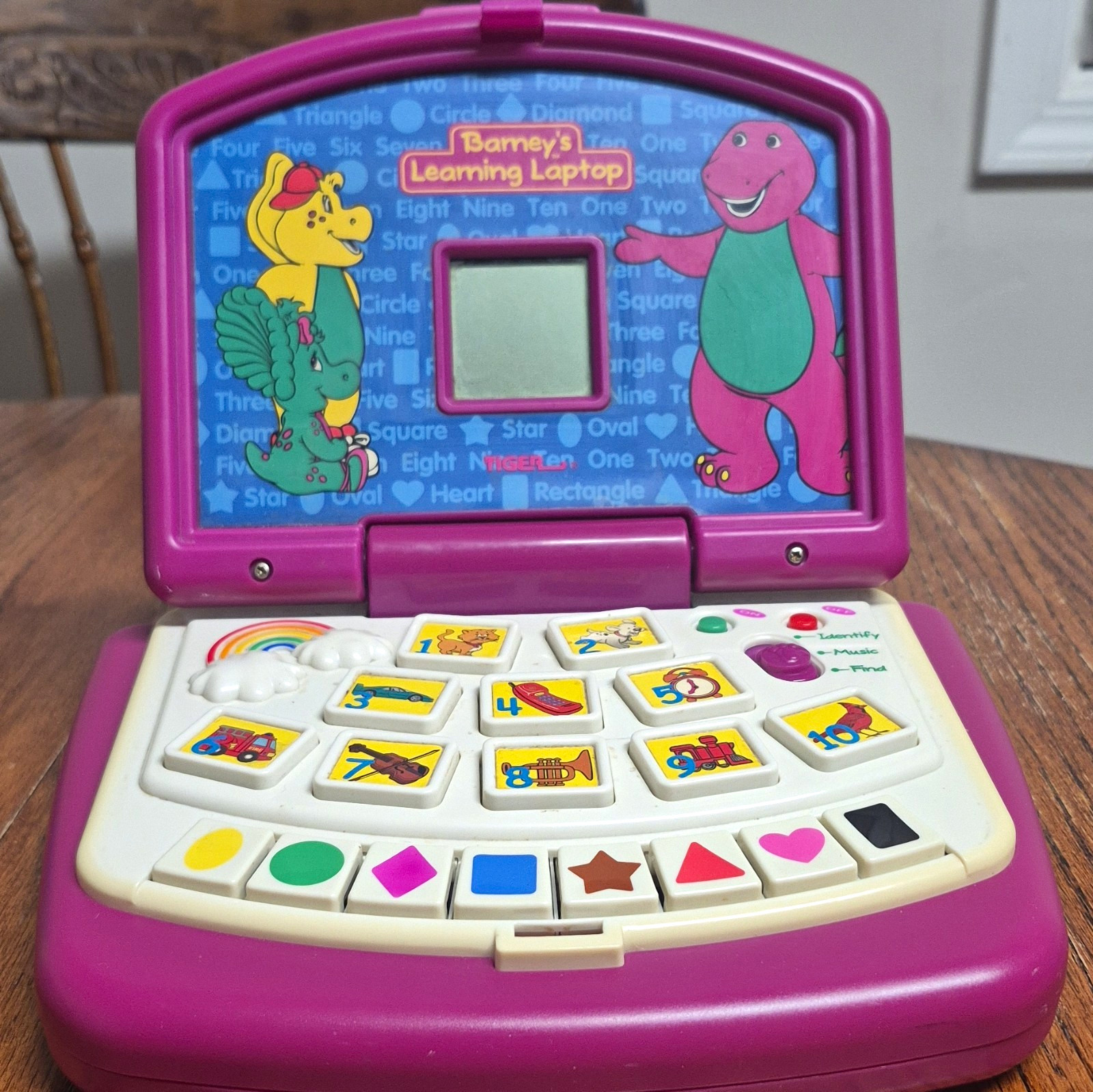 1999 Vintage Barney\'s Learning Laptop WORKS GREAT