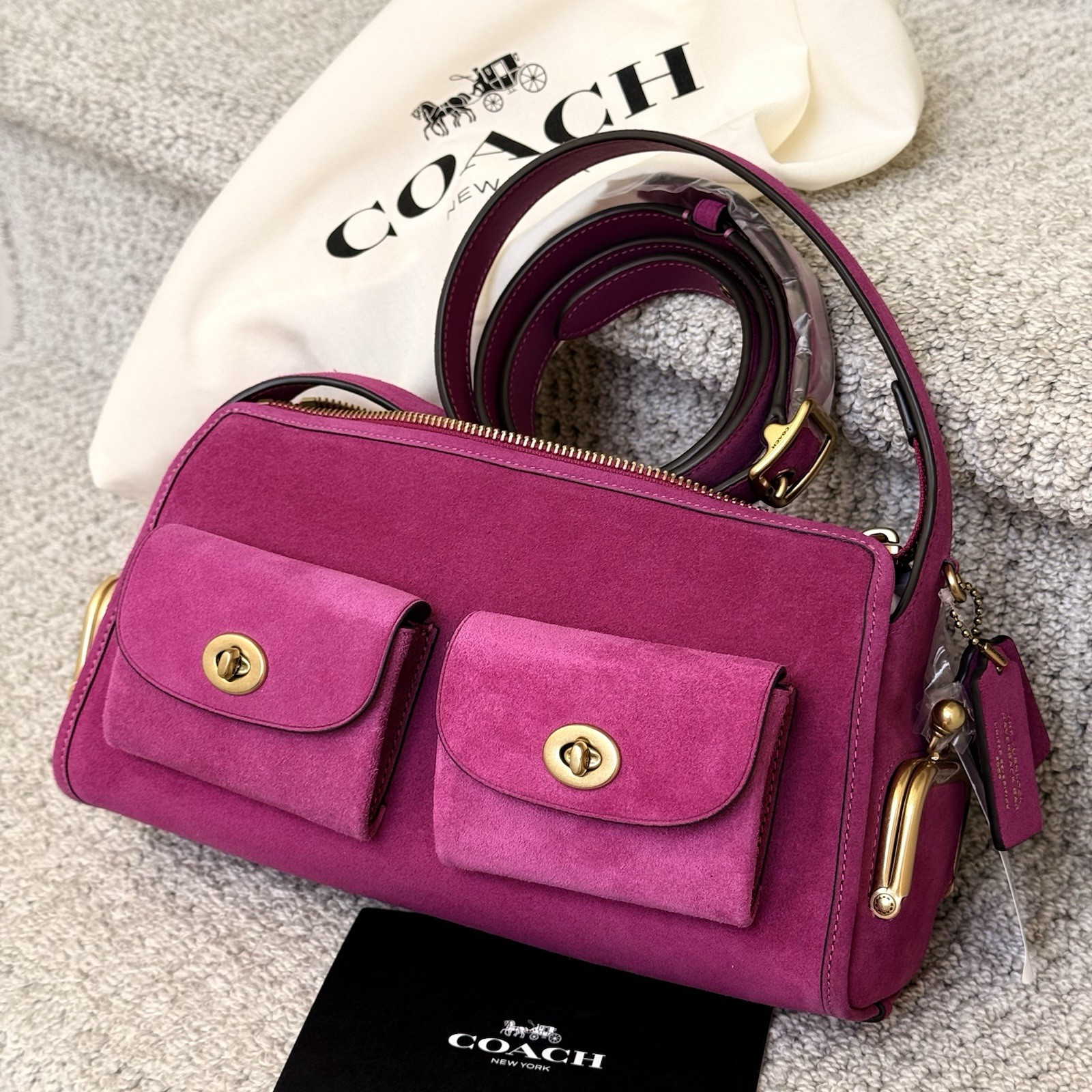 NWT 🌺 Coach Turnlock Haversack Bag 27 Suede/Brass/Magenta CFQ59 with DUST BAG