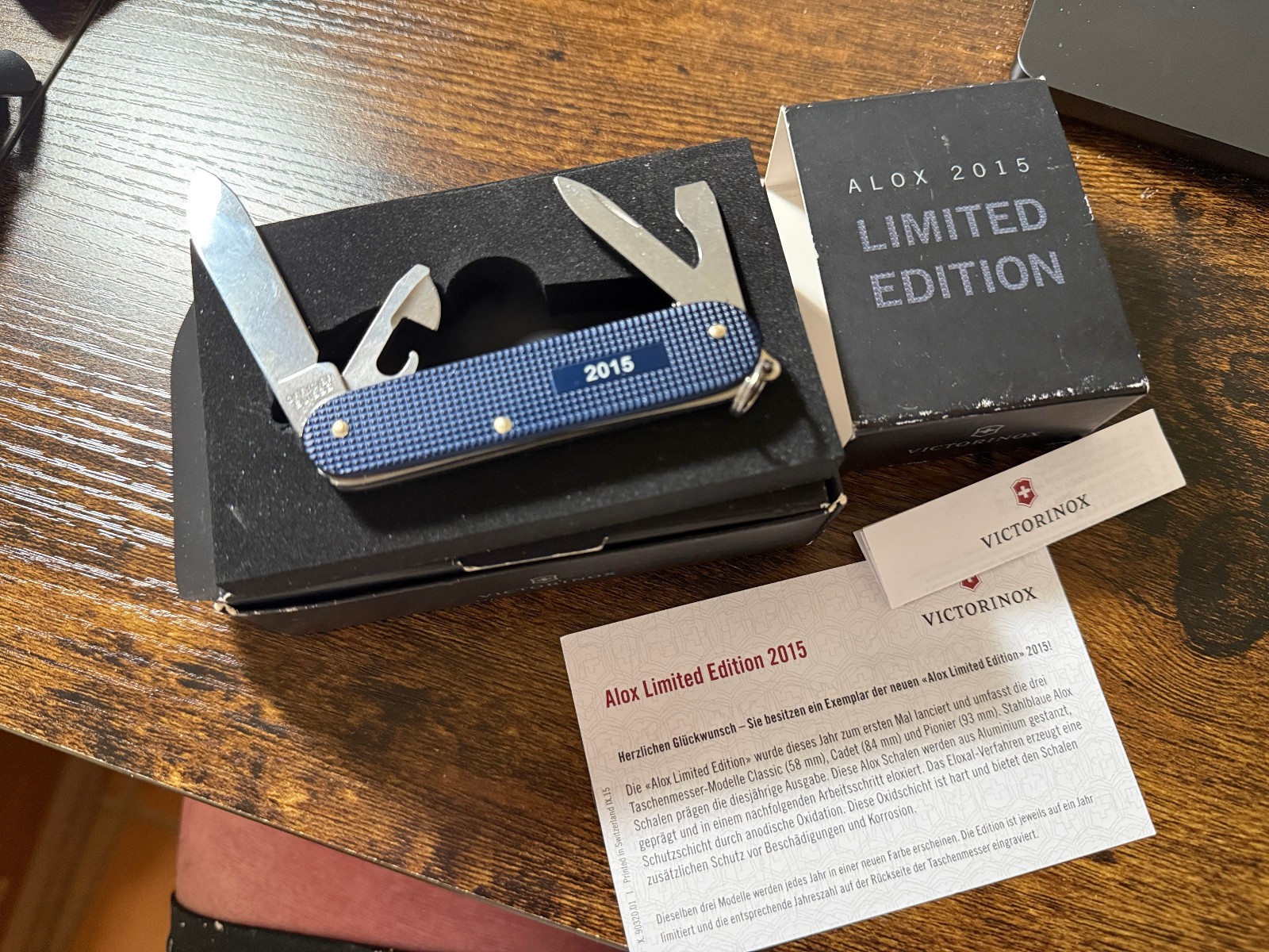Victorinox Cadet Alox Limited Edition 2015 Steel Blue (0.2601.L15) NIB BA7 8