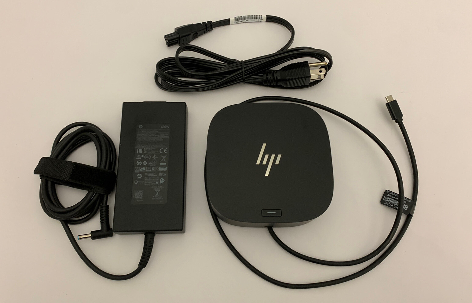 HP HSN-IX02 L75125-001 USB-C Dock G5 Universal Docking Station + 120w AC Adapter HP HSN-IX02 L75125-001 USB-C Dock G5 Universal Docking Station + 120w AC Adapter