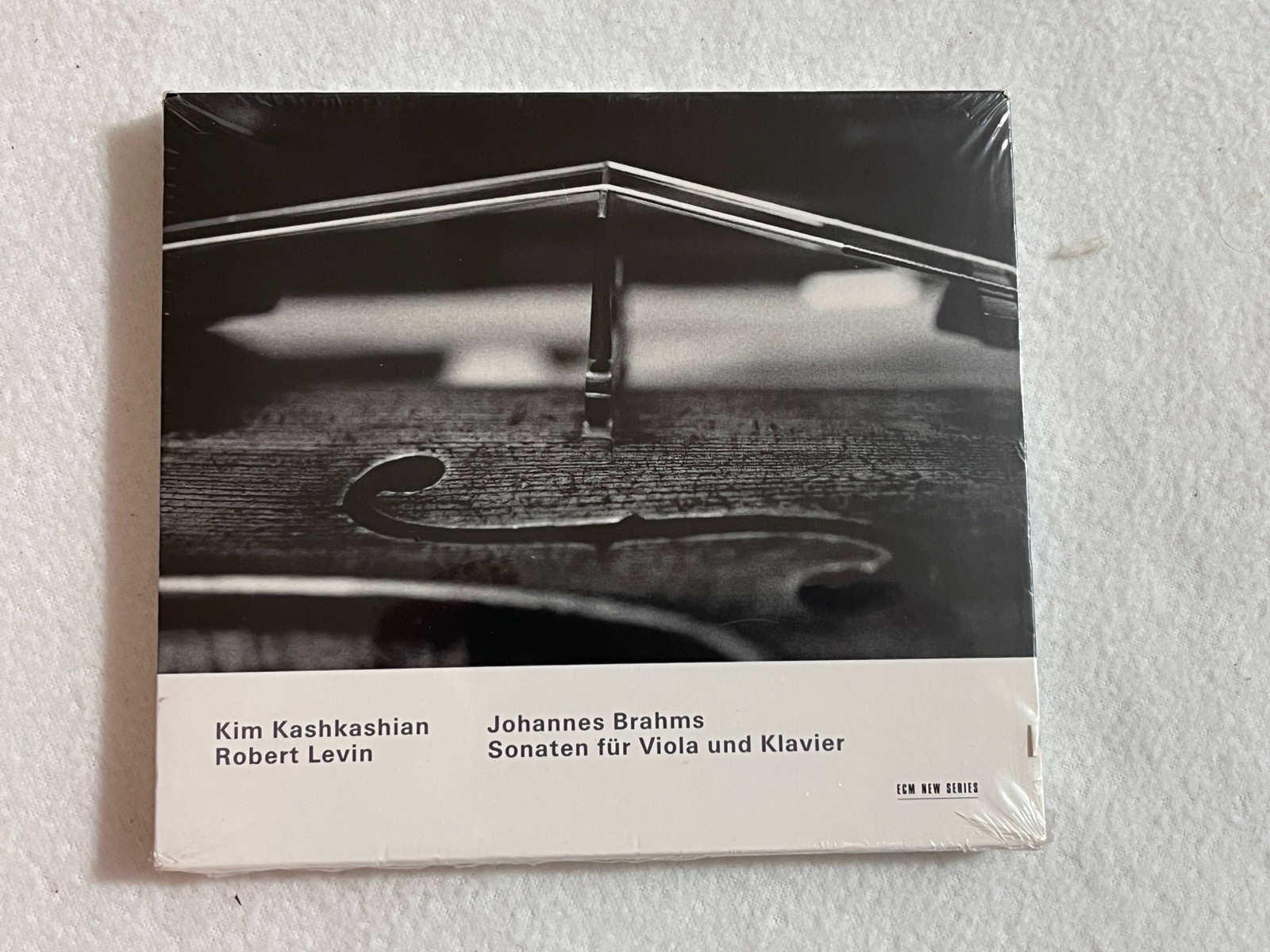 Brahms: Sonatas for Viola and Piano / Kashkashian, Levin 1997 Brahms: Sonatas for Viola and Piano / Kashkashian, Levin 1997