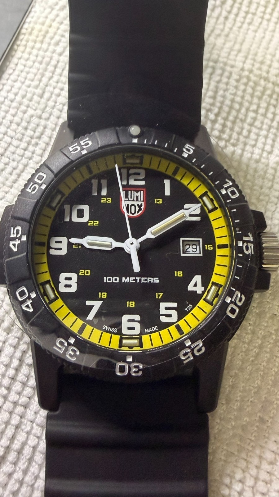 Luminox XS.0325 Leatherback Sea Turtle Black Dial Date Display Watch Luminox XS.0325 Leatherback Sea Turtle Black Dial Date Display Watch
