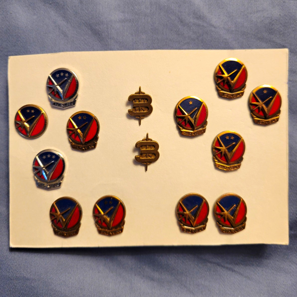 RARE VINTAGE - Oldsmobile Vanguard Pins RARE VINTAGE - Oldsmobile Vanguard Pins