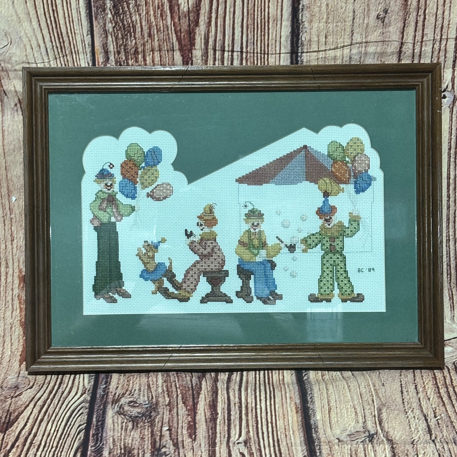 Vintage 80s Circus Clowns Needlepoint Wood Framed Art Cottagecore MCM 17” x 12” Vintage 80s Circus Clowns Needlepoint Wood Framed Art Cottagecore MCM 17” x 12”