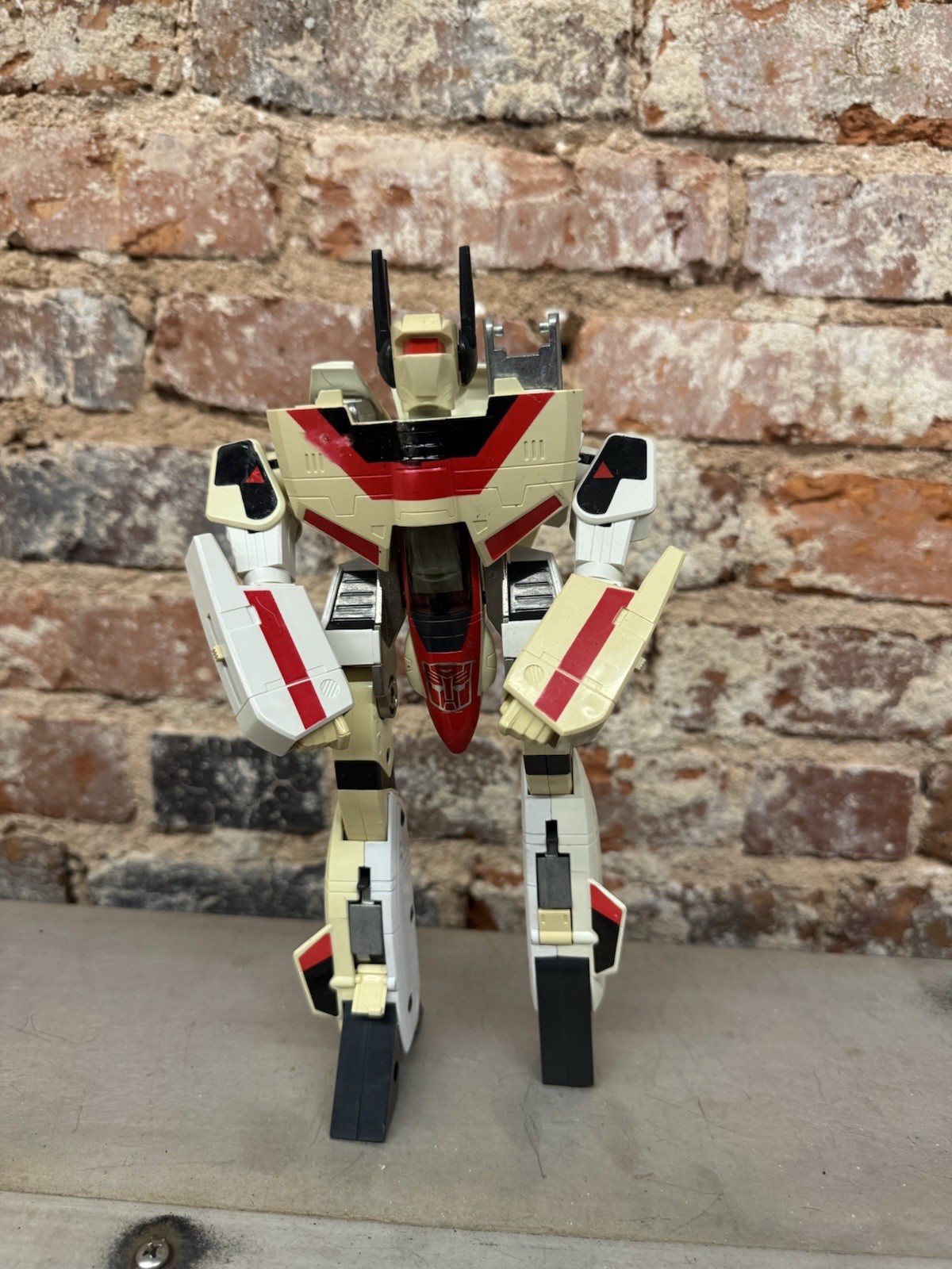 Vintage 1985 Transformers G1 Jetfire Action Figure Skyfire Vintage 1985 Transformers G1 Jetfire Action Figure Skyfire
