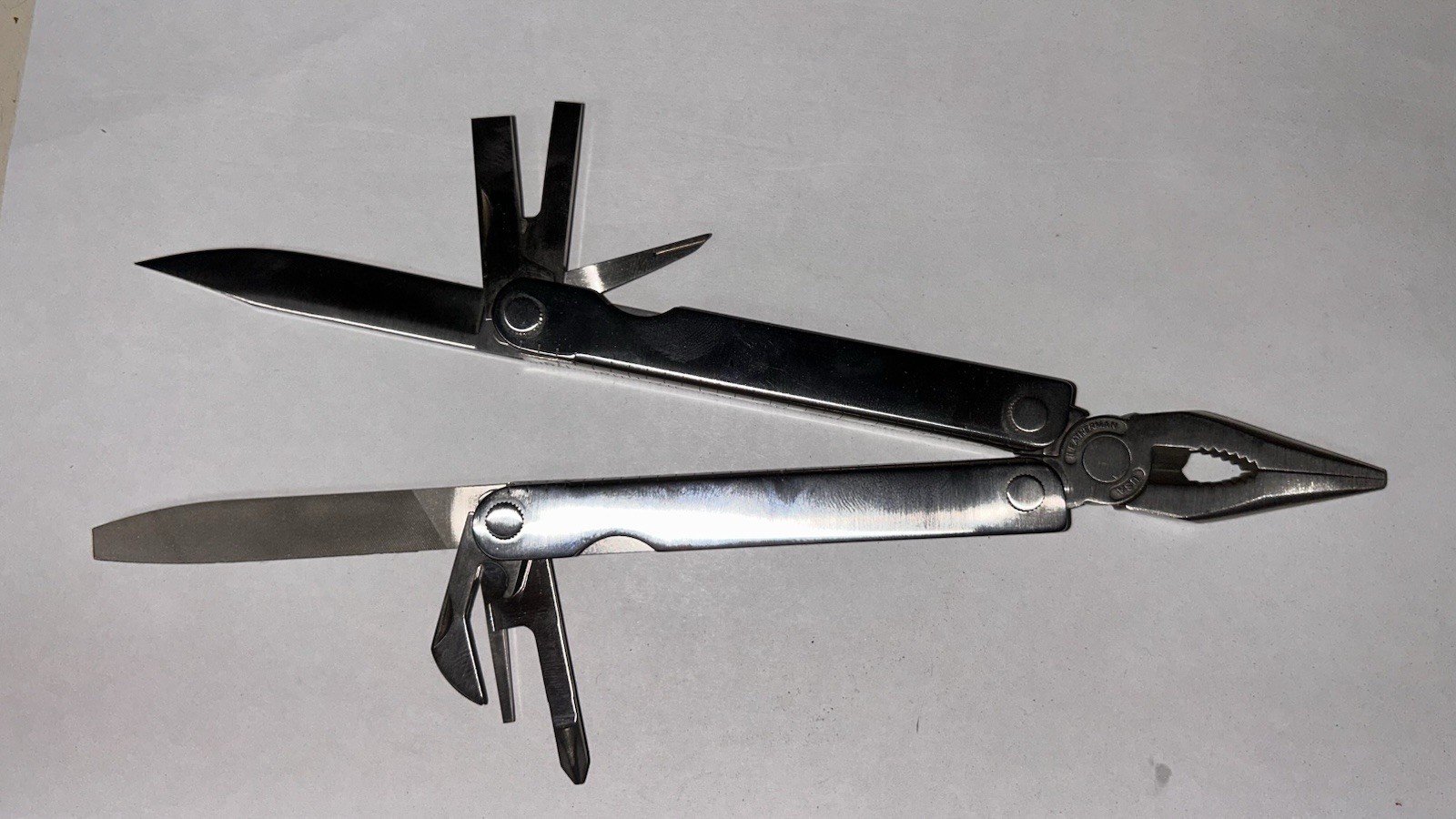 Vintage Pre-1992 (No Date Stamp) Leatherman PST Multi-Tool with Leather Pouch
