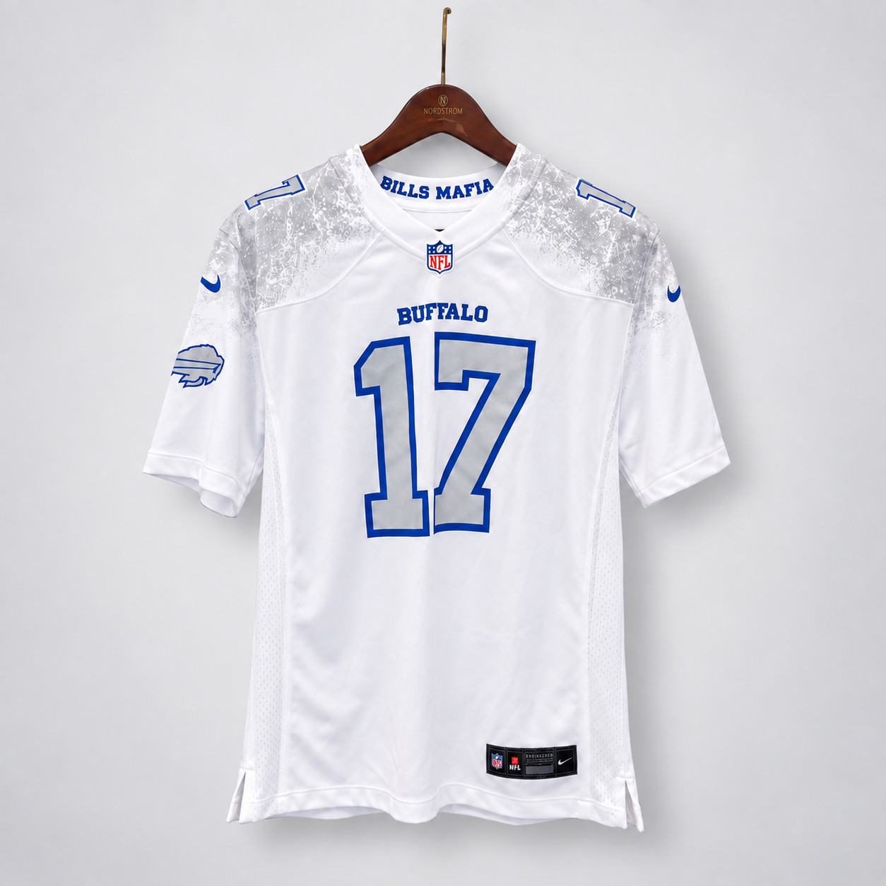 NWOT Nike Josh Allen #17 Buffalo Bills White Game Jersey Men Medium NWOT Nike Josh Allen #17 Buffalo Bills White Game Jersey Men Medium