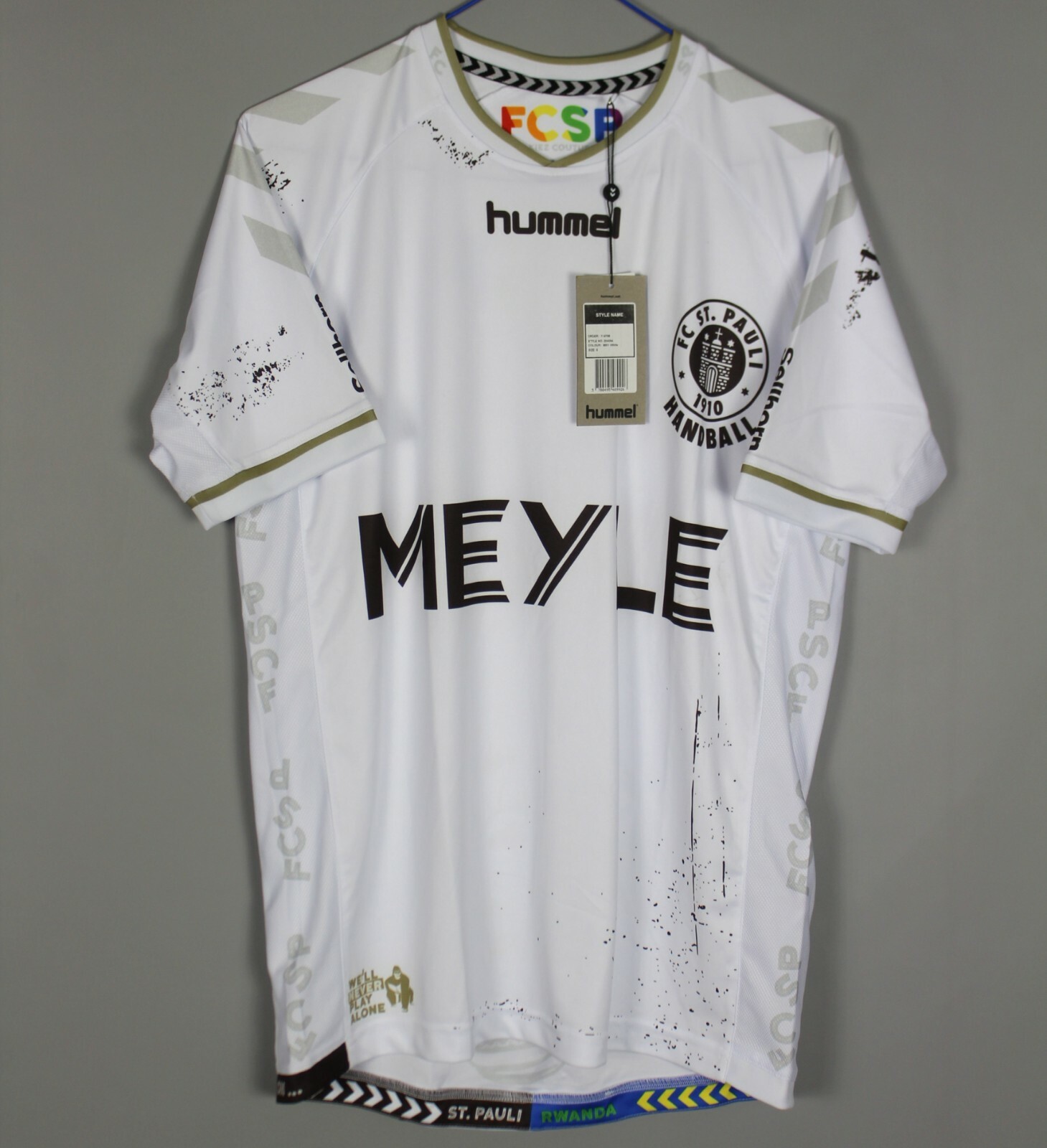 BNWT ST PAULI HANDBALL SHIRT JERSEY TRIKOT NEW FCSP HUMMEL XL WHITE SIZE S BNWT ST PAULI HANDBALL SHIRT JERSEY TRIKOT NEW FCSP HUMMEL XL WHITE SIZE S