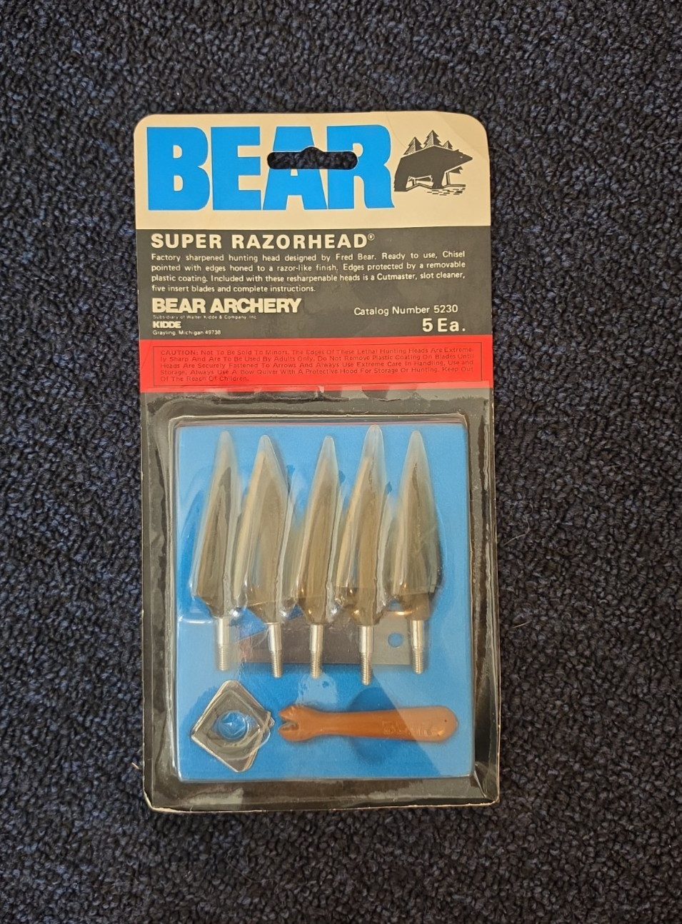 BRAND NEW NOS Bear Archery Super Razorhead Broadheads 5 PACK Model 5230 NIP