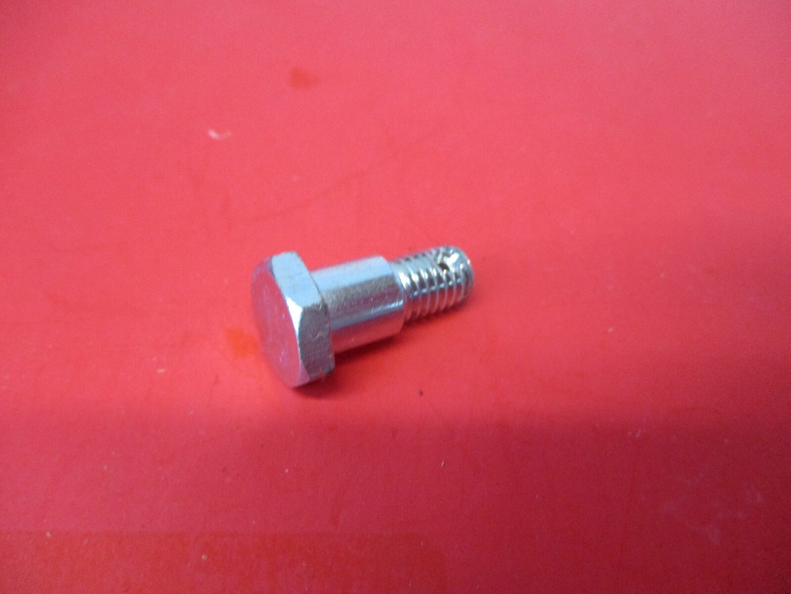 NOS OEM NEW ORIGINAL SUZUKI 1982-1989 RM80 BOLT 09111-08048