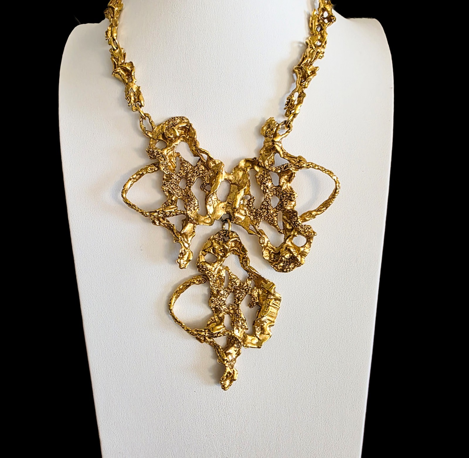 Vintage Attrib Erwin Pearl Organic Brutalist Bib Necklace Molten Gold Tone 18\
