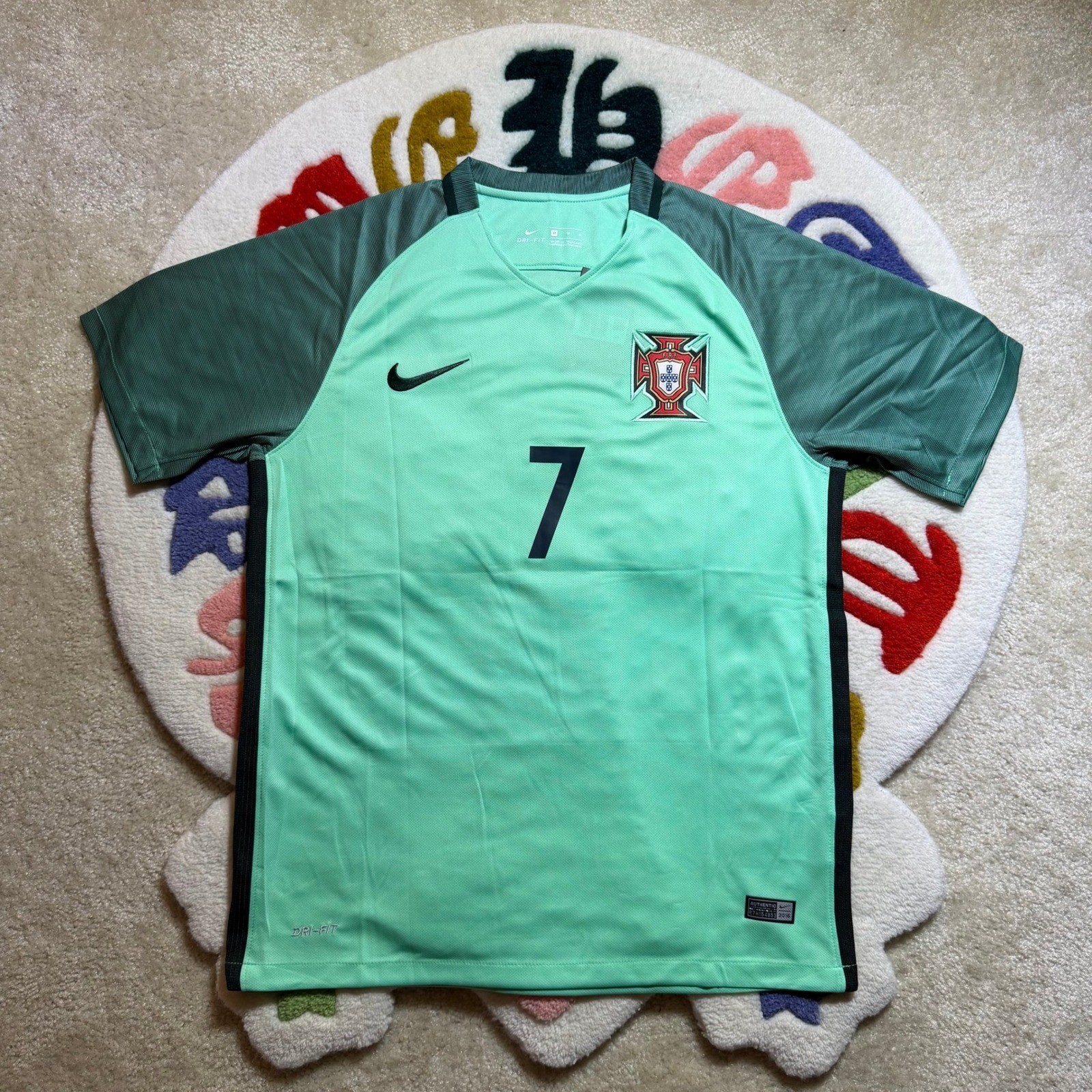 Nike Portugal 2016 Away Jersey Ronaldo 7 Mint Green Soccer Shirt NWT Size Large Nike Portugal 2016 Away Jersey Ronaldo 7 Mint Green Soccer Shirt NWT Size Large