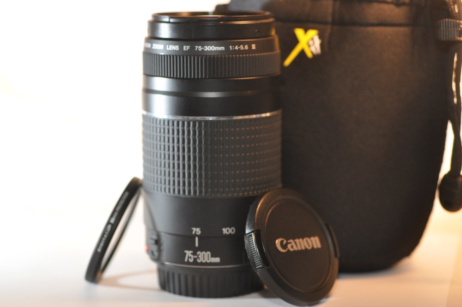 Canon EF 75-300mm f/4-5.6 III lens for EOS Elan A2 630 Rebel T8 T7 SL 90D 80D 5D