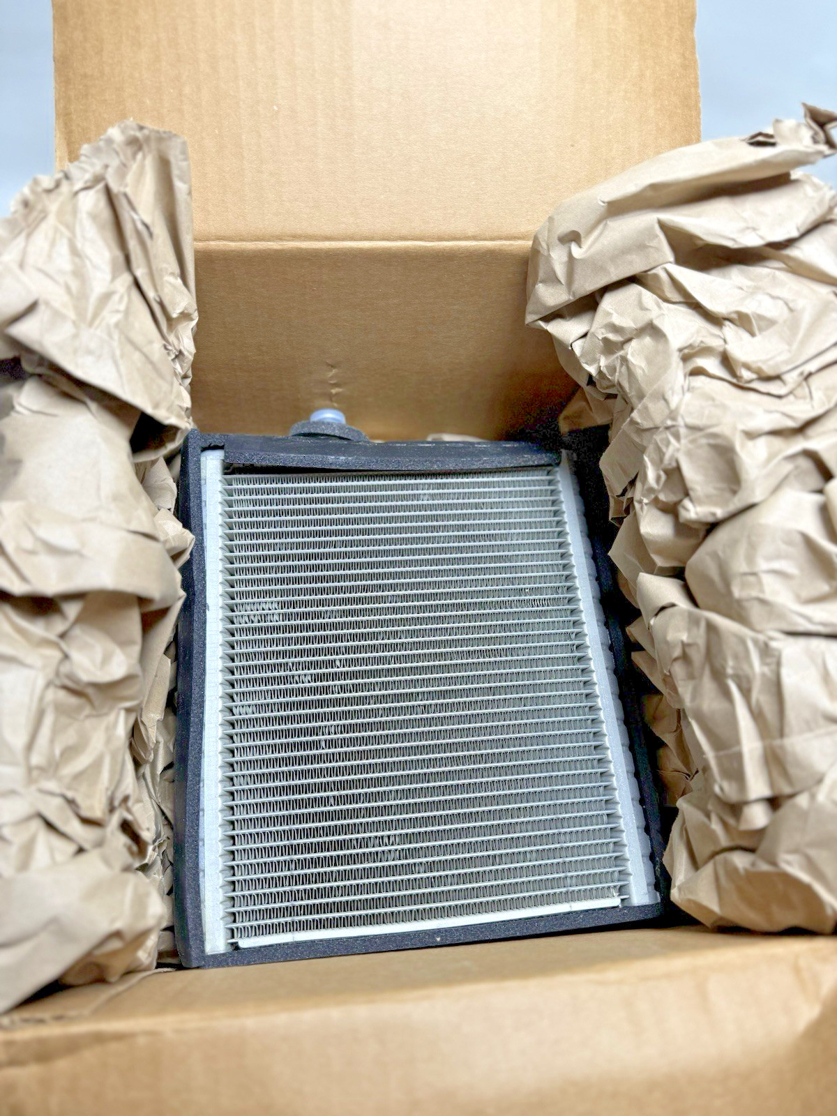 NEW OEM Genuine Mopar 12-24 RAM 1500 2500 3500 Air Conditioning Evaporator #857 NEW OEM Genuine Mopar 12-24 RAM 1500 2500 3500 Air Conditioning Evaporator #857