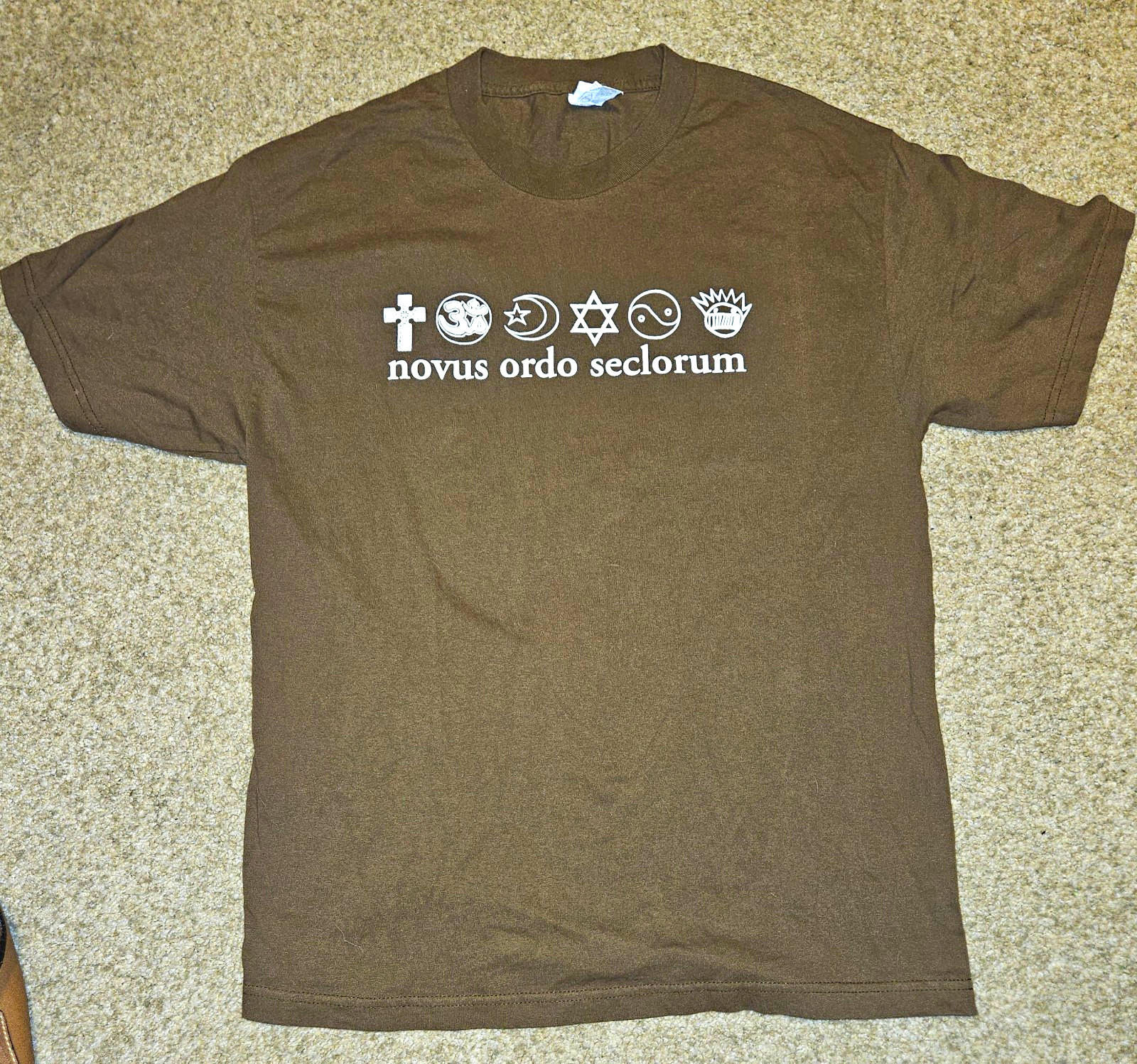 Ween Novus Ordo Seclorum Vintage T Shirt Large like new, never worn