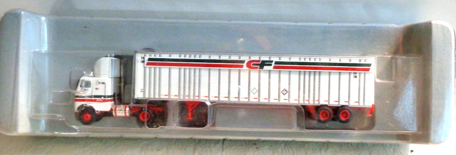 HO=1/87 Athearn White Freightliner 48\'Consolidated Freightway Tractor Trailer