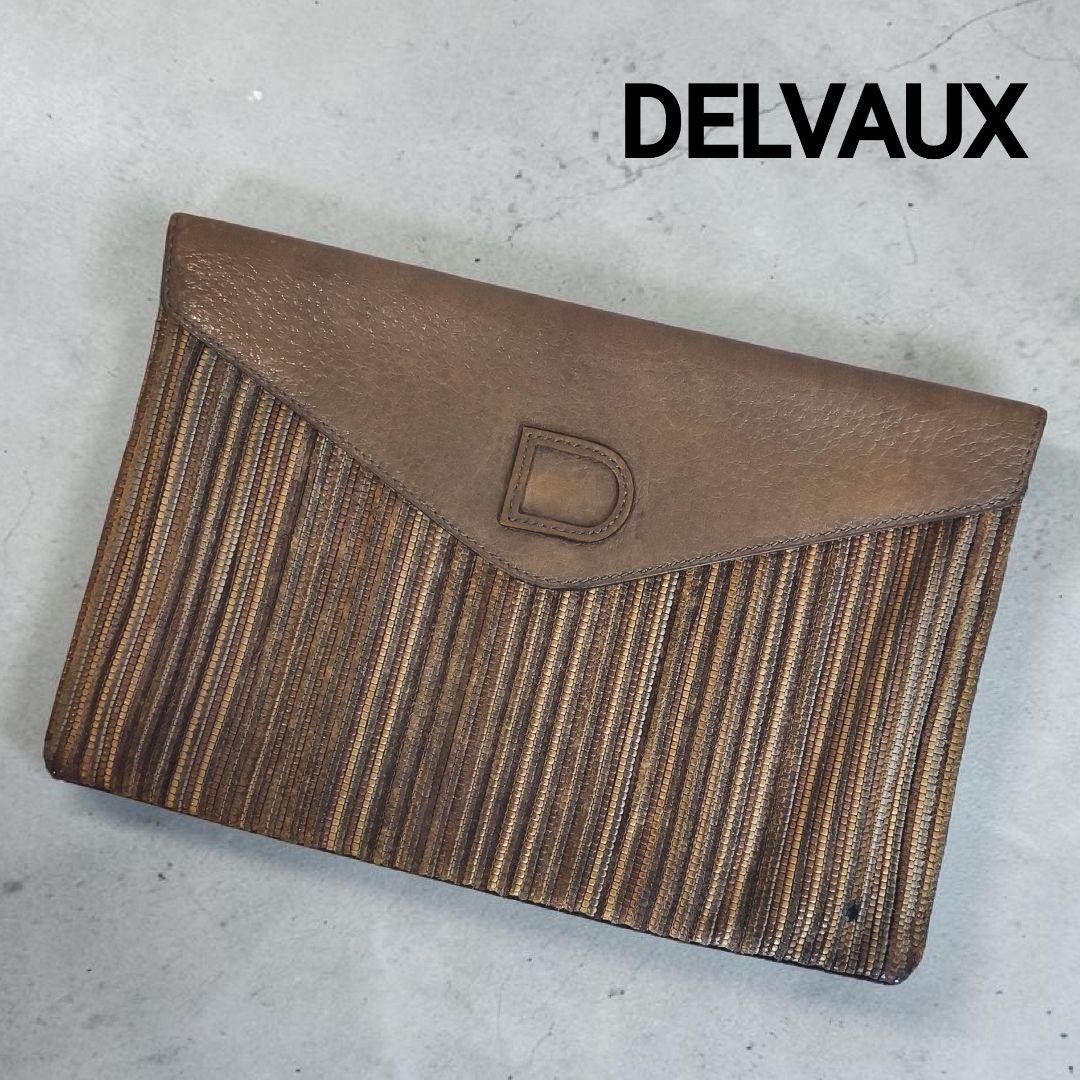 DELVAUX Vintage Clutch Bag leather craftsmanship graceful silhouettes beige