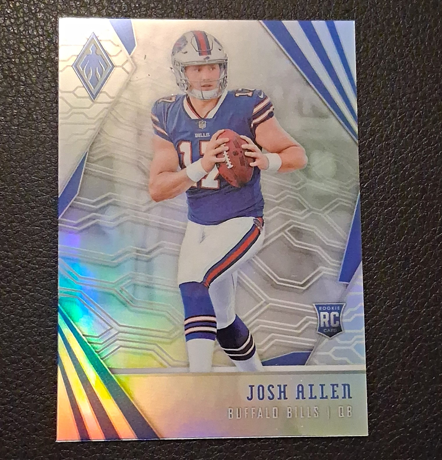 Panini Phoenix Refractor 2018 Rookies Josh Allen RC #105 Buffalo Bills Panini Phoenix Refractor 2018 Rookies Josh Allen RC #105 Buffalo Bills