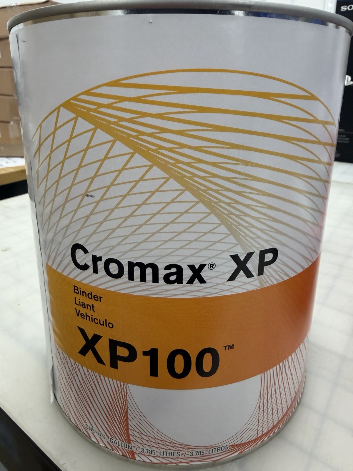 Axalta Dupont 1 Gallon XP100Binder Mixing Tint Toner Cromax Axalta Dupont 1 Gallon XP100Binder Mixing Tint Toner Cromax