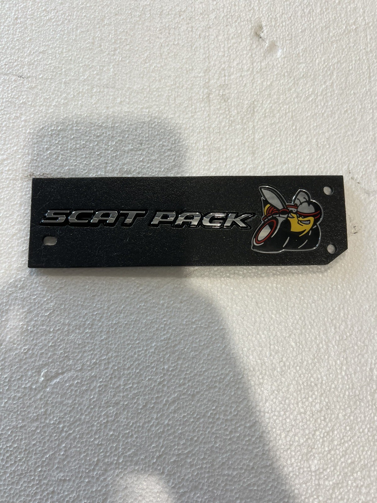 OEM/MOPAR /SCAT PACK ANGRY BEE EMBLEM. 68420596AA DODGE SCAT PACK TRUNK EMBLEM OEM/MOPAR /SCAT PACK ANGRY BEE EMBLEM. 68420596AA DODGE SCAT PACK TRUNK EMBLEM