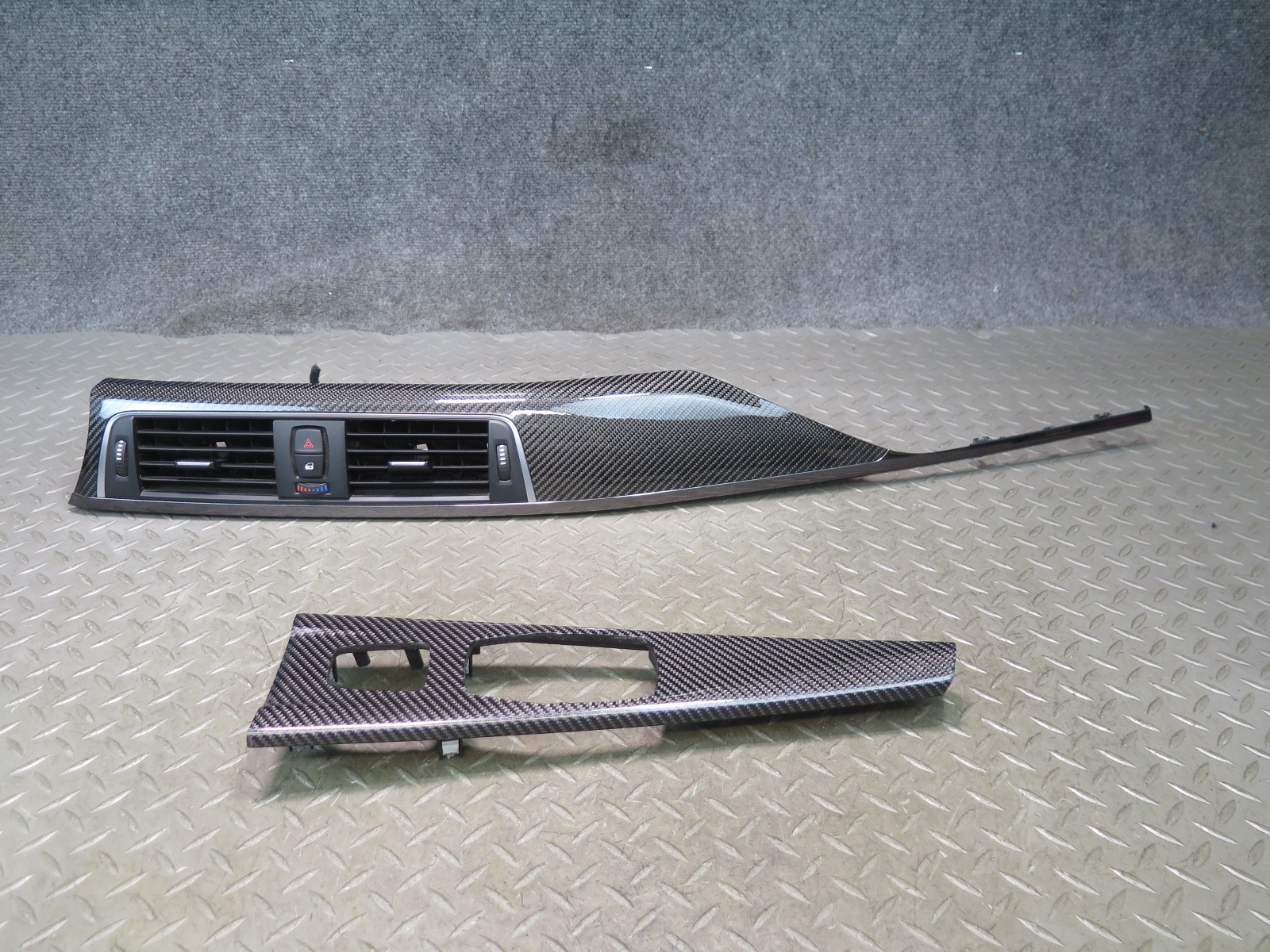 2015-2020 BMW F83 M4 DASH CENTER A/C AIR VENT & CENTER CONSOLE TRIM CARBON SET
