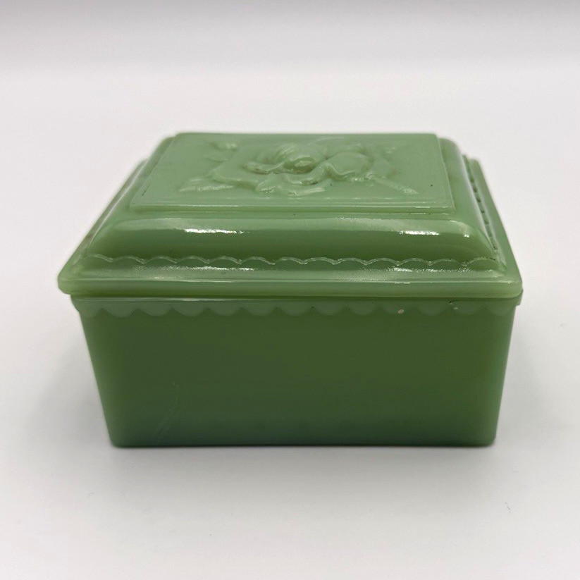 Vintage Jadeite Glass Trinket Cigarette Box Rose Lid Anchor Hocking Style