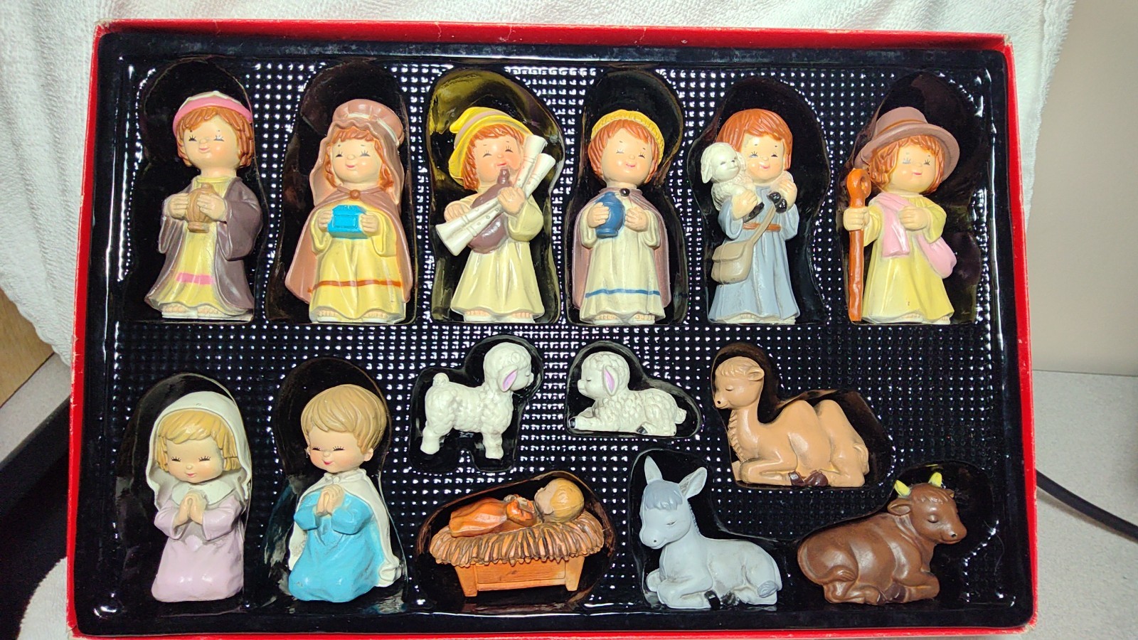 1989 Vintage ENESCO Child\'s Nativity Set Scene 14 Figures 1989 Vintage ENESCO Child\'s Nativity Set Scene 14 Figures