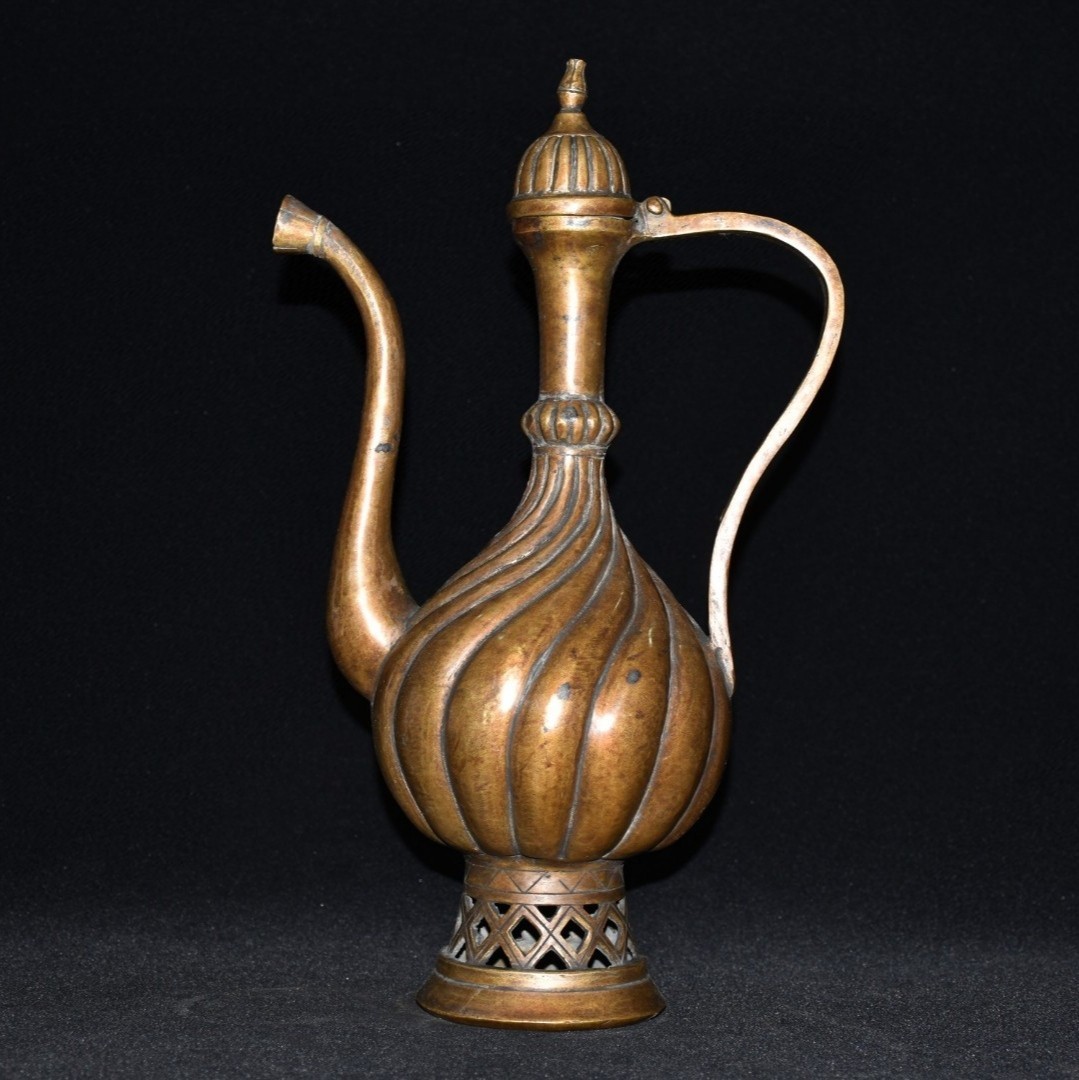 Antique Pure Copper Screw Pot