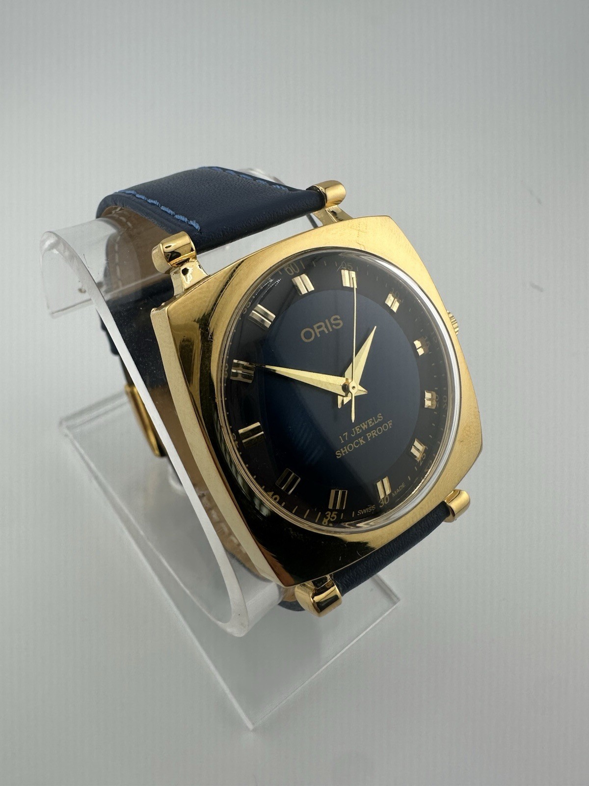 VINTAGE  ORIS Swiss Hand-Wind Mechanical 17 J Men’s Wristwatch