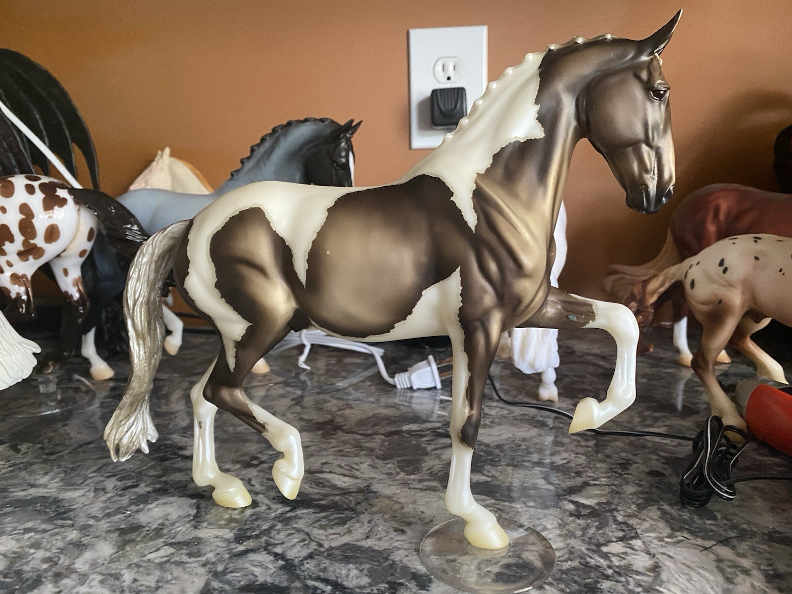 Breyer 2015 Breyerfest Fontainebleau Connoisseur Special Run 350 Made