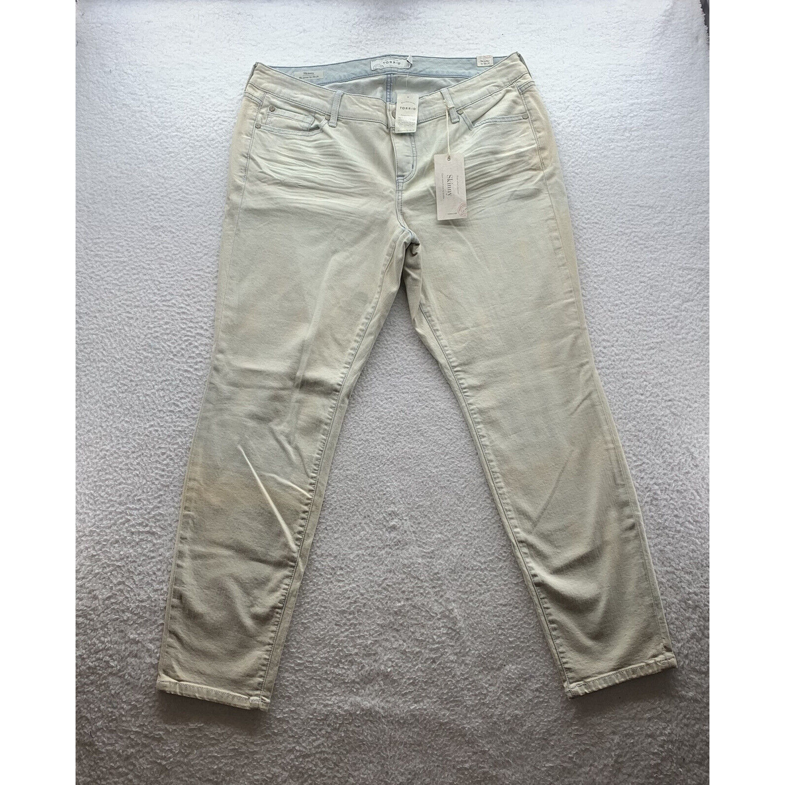 Torrid Sophia Skinny Jeans Plus Size 18 38x31 Bleached Denim Tapered Stretch