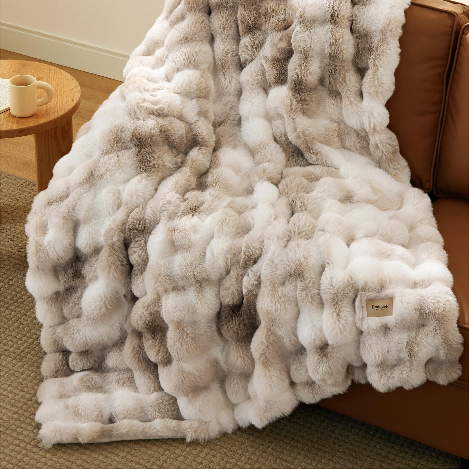 Bedsure Fluffy Bubble Faux Fur Throw XL 50\