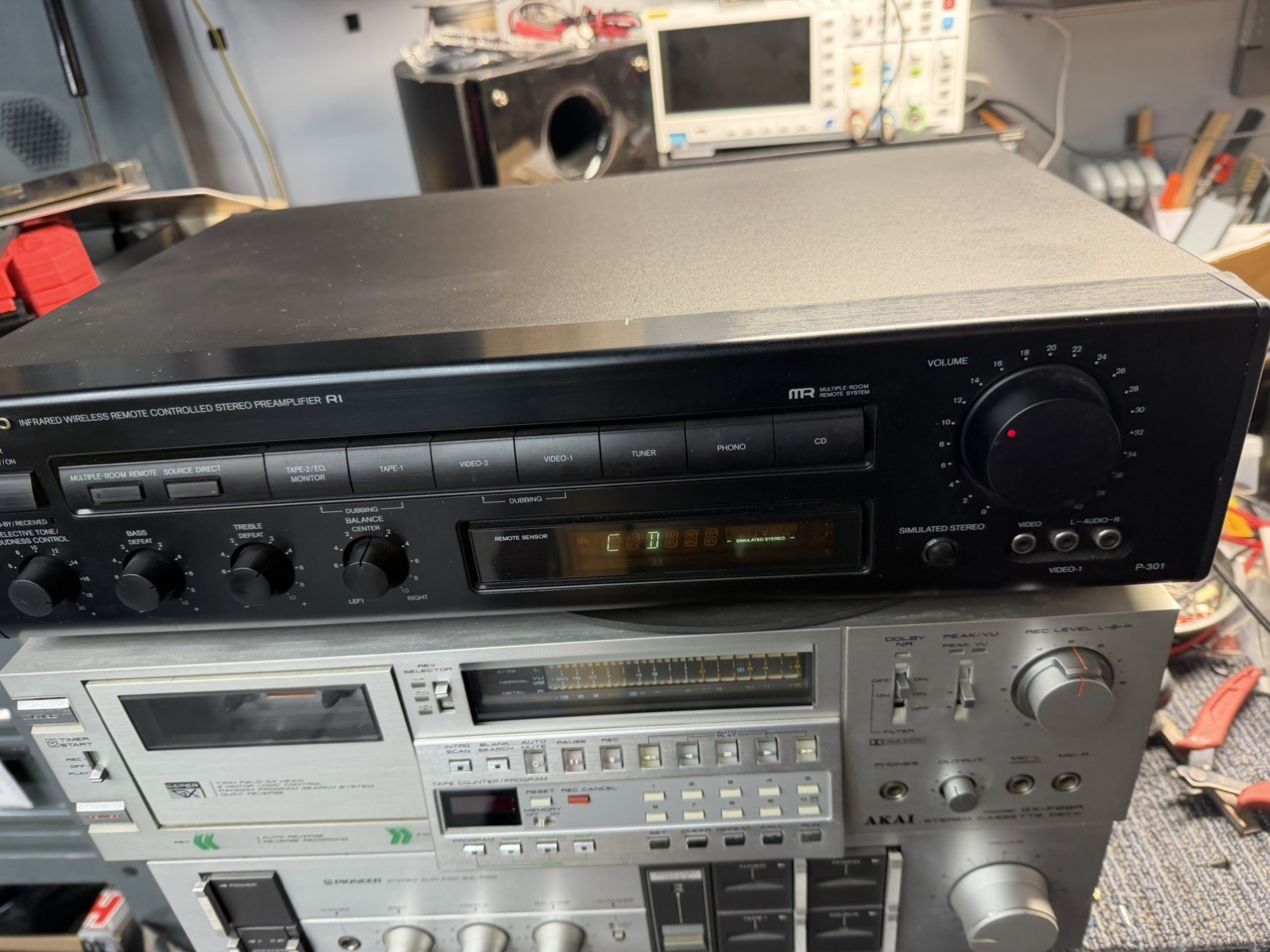 Vintage Onkyo P-301 WITH REMOTE Stereo Preamplifier Preamp Phono Video bundle Vintage Onkyo P-301 WITH REMOTE Stereo Preamplifier Preamp Phono Video bundle