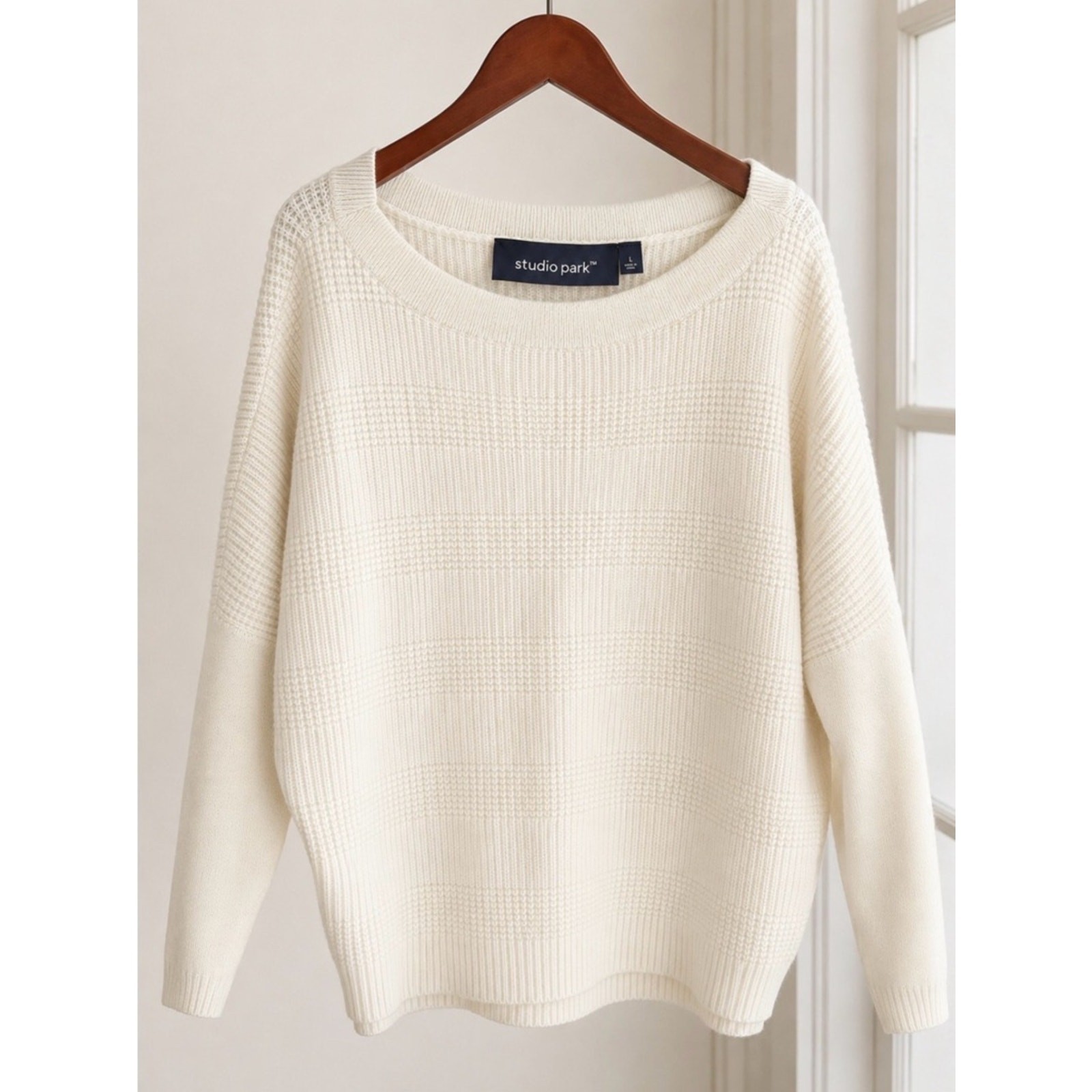 Studio Park 100% Cashmere Cream Textured Crewneck Sweater Size Large Luxury Knit