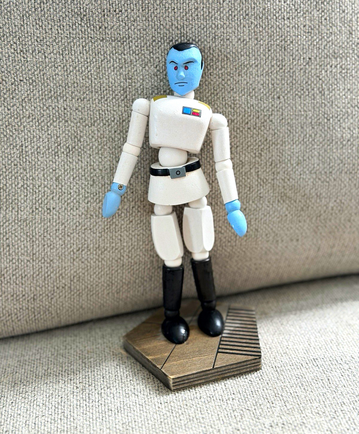 Star Wars Grand Admiral Thrawn Toydarian Toy maker Galaxy’s Edge Pop-Up 2020 Star Wars Grand Admiral Thrawn Toydarian Toy maker Galaxy’s Edge Pop-Up 2020