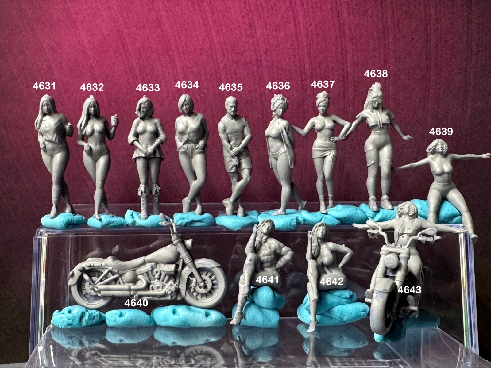 Double G  1:64 Figures  -  Humans For Dioramas Miniature Figures 164 Fig Lot 646