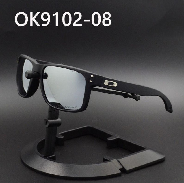 Oakley Holbrook Sunglasses Matte Black Frame Grey Lens UV400 Men Women
