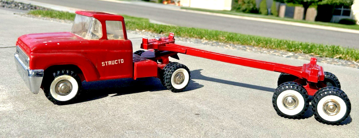 1960\'s Structo Timber Toter Log Truck Pressed Steel Semi Tractor Trailor No Logs