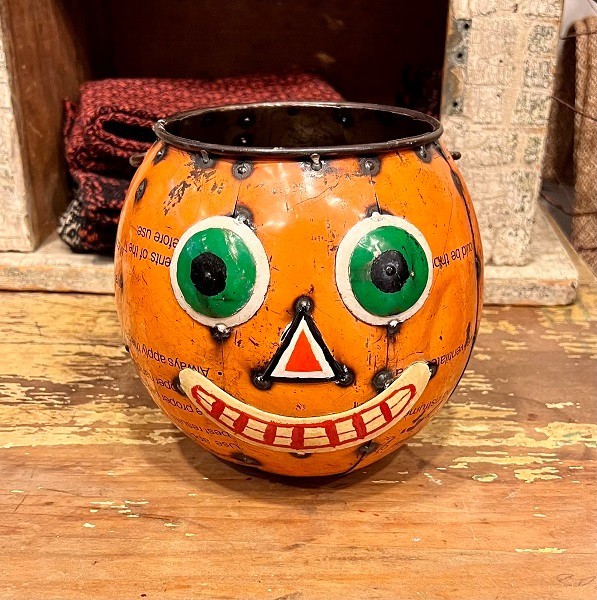 Vintage Primitive Pumpkin Pail Bucket RECYCLED METAL Halloween Jack-O-lantern
