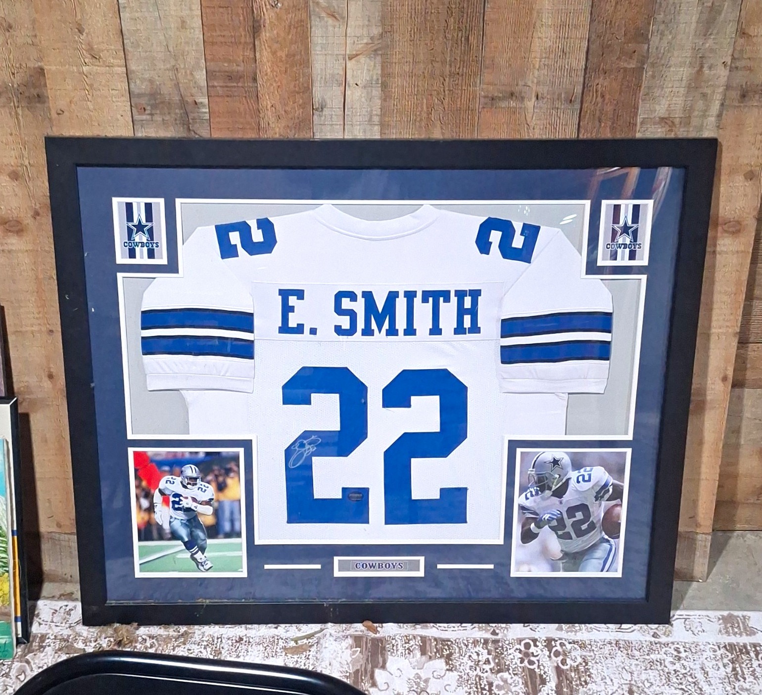 Emmitt Smith #22 Framed Jersey Display w/ Photos Dallas Cowboys White Blue Emmitt Smith #22 Framed Jersey Display w/ Photos Dallas Cowboys White Blue