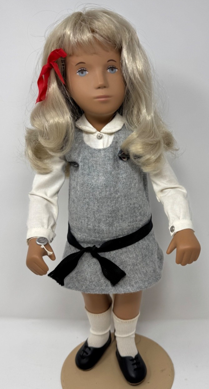 Vintage Sasha Blonde School Girl 16\