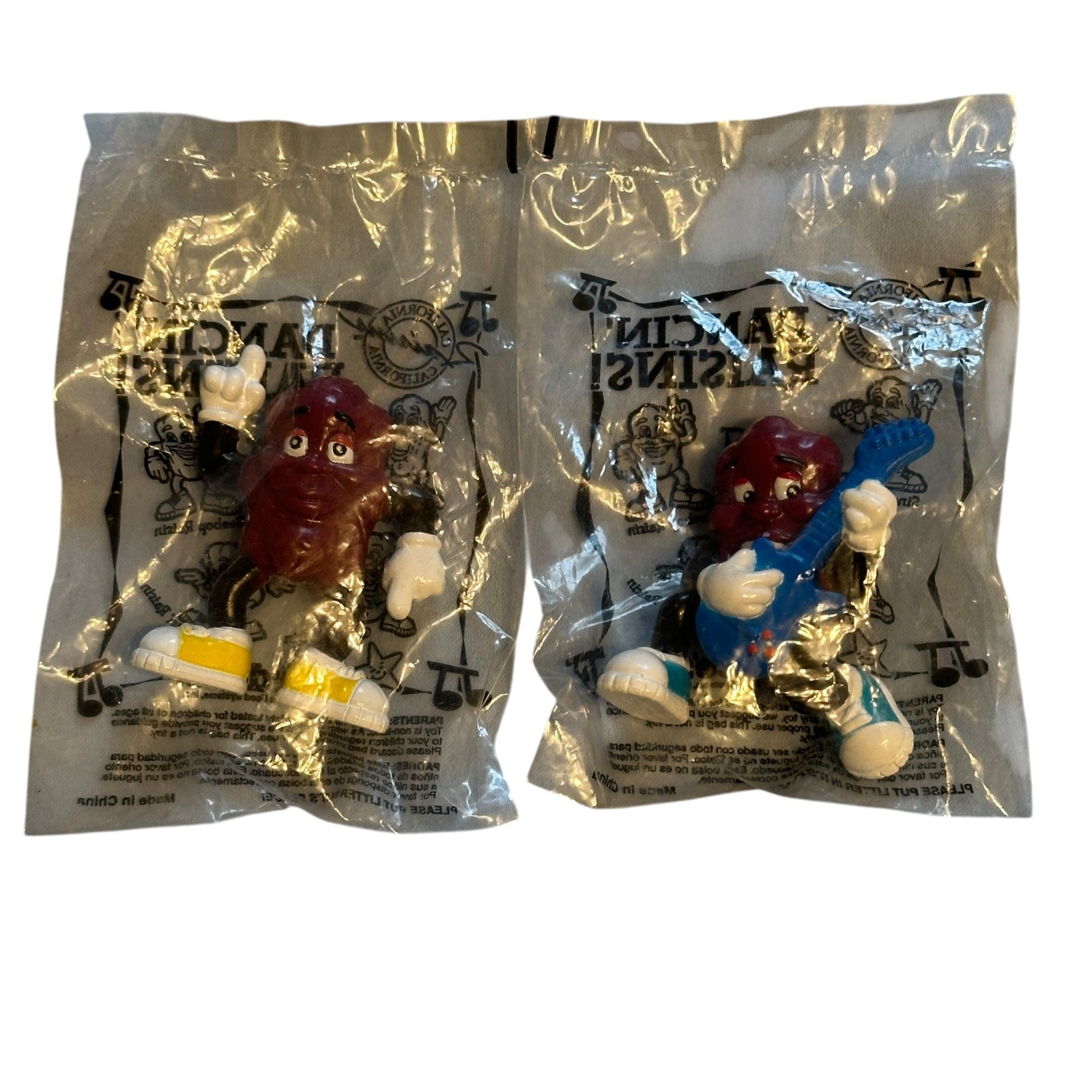 2001 Hardee\'s Dancin\' Raisins Lot of 2 Sealed Happy Meal Toys Guitar & Dancin\'