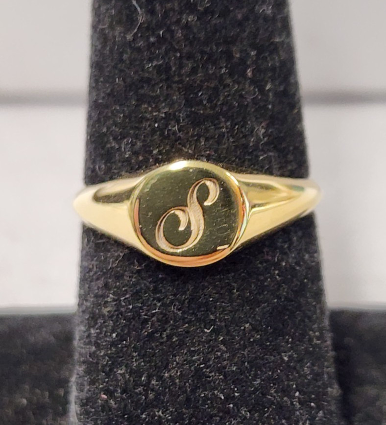 Glorria Sense 18K Gold Plated S Initial Ring sz 7 Sterling Silver