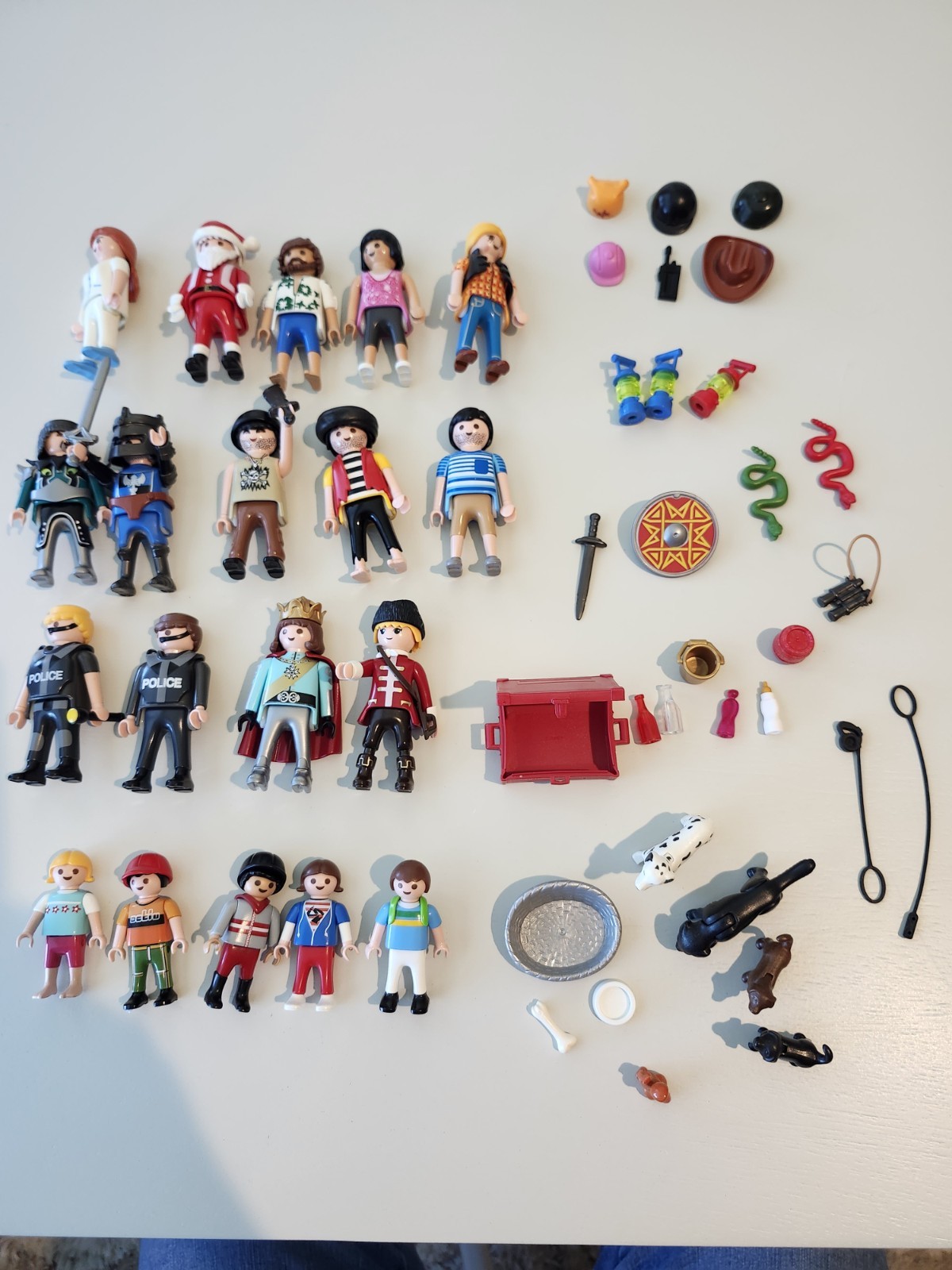 Huge Lot of Playmobil Characters & Dogs Pirates Knight Police Soldier King Kids