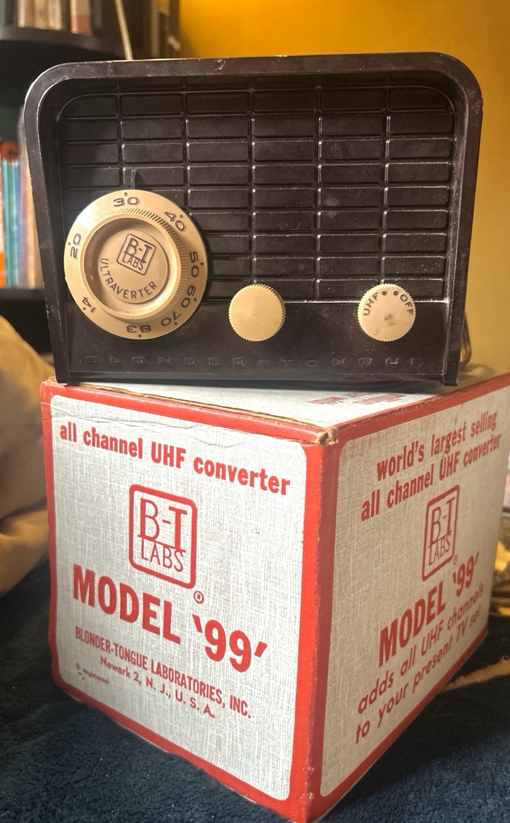 1954 Vintage BT Labs New All Channel UHF Converter Model 99 in original Box