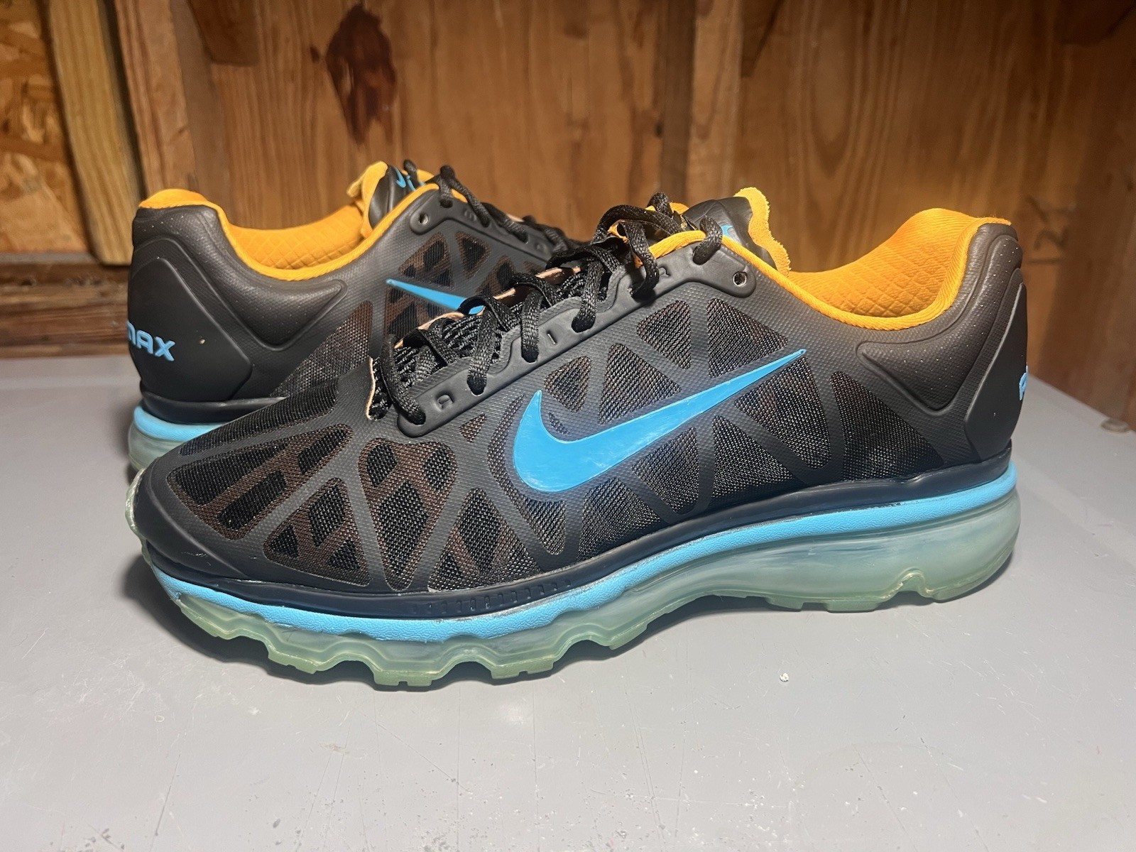 Nike AirMax RARE 2011 N7 Running Shoes Men\'s Size 10 Nike AirMax RARE 2011 N7 Running Shoes Men\'s Size 10