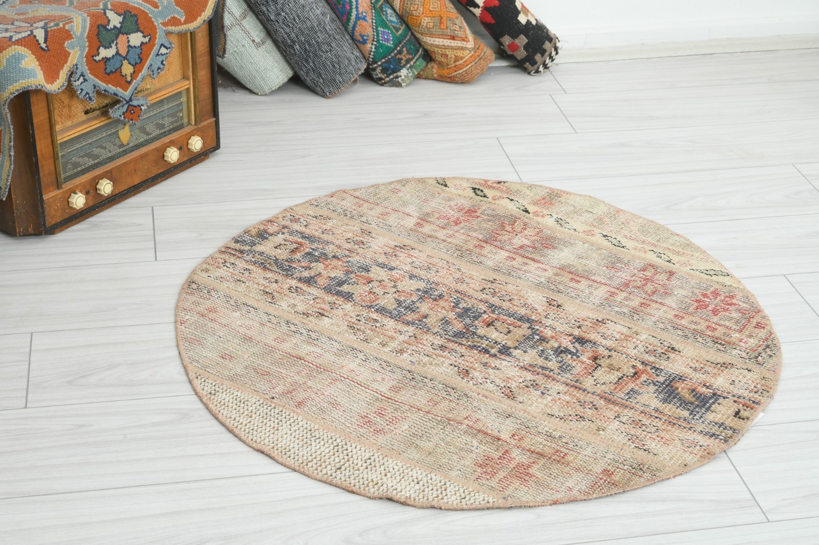 3x3 Turkish Round Rug Hand-Knotted Vintage Small Pastel Oushak Mini Carpet,435