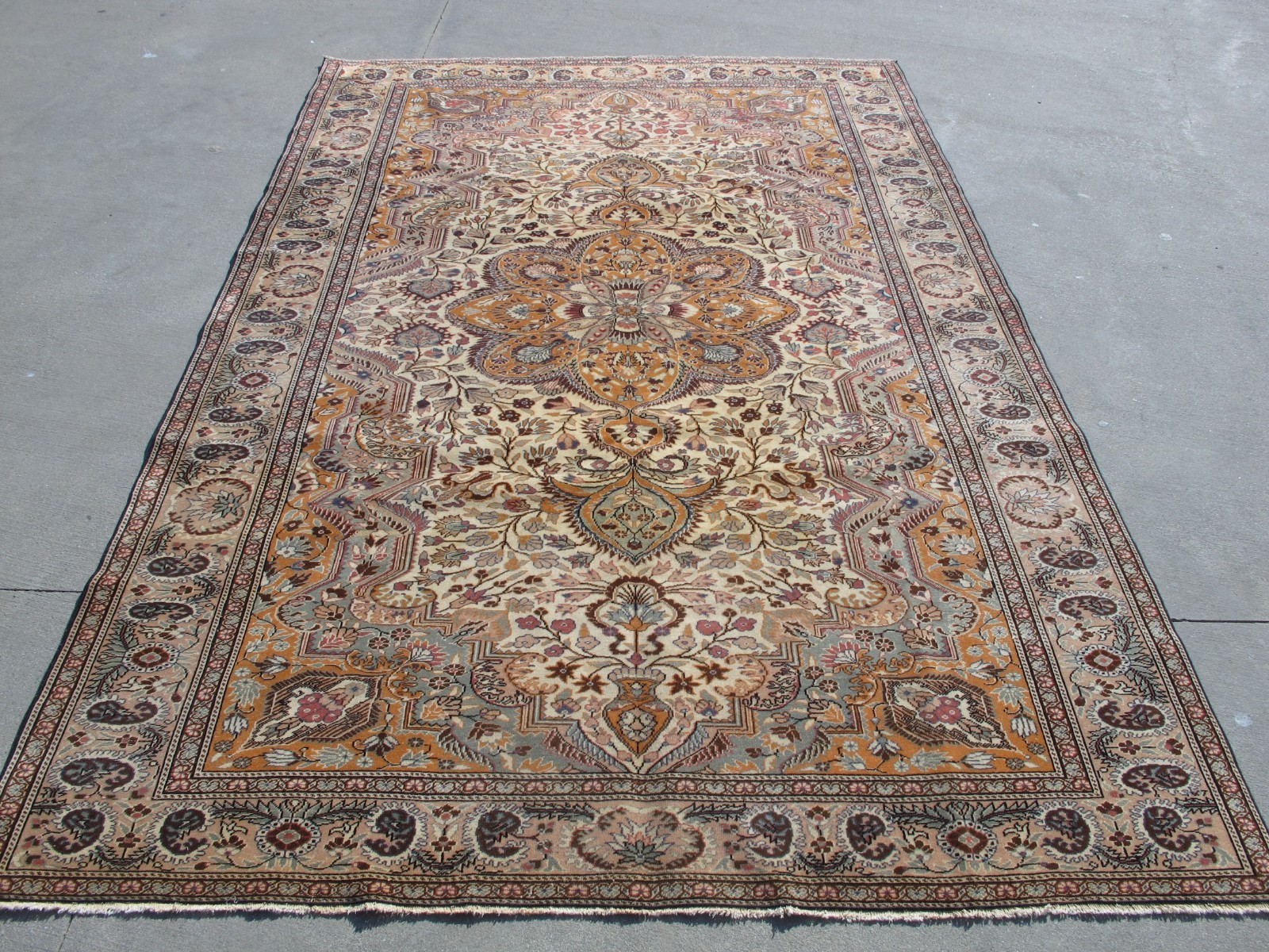 Antique Traditional Rug 6x10 Large Floral Turkish Rug 6.4x9.6 Muted Distressed